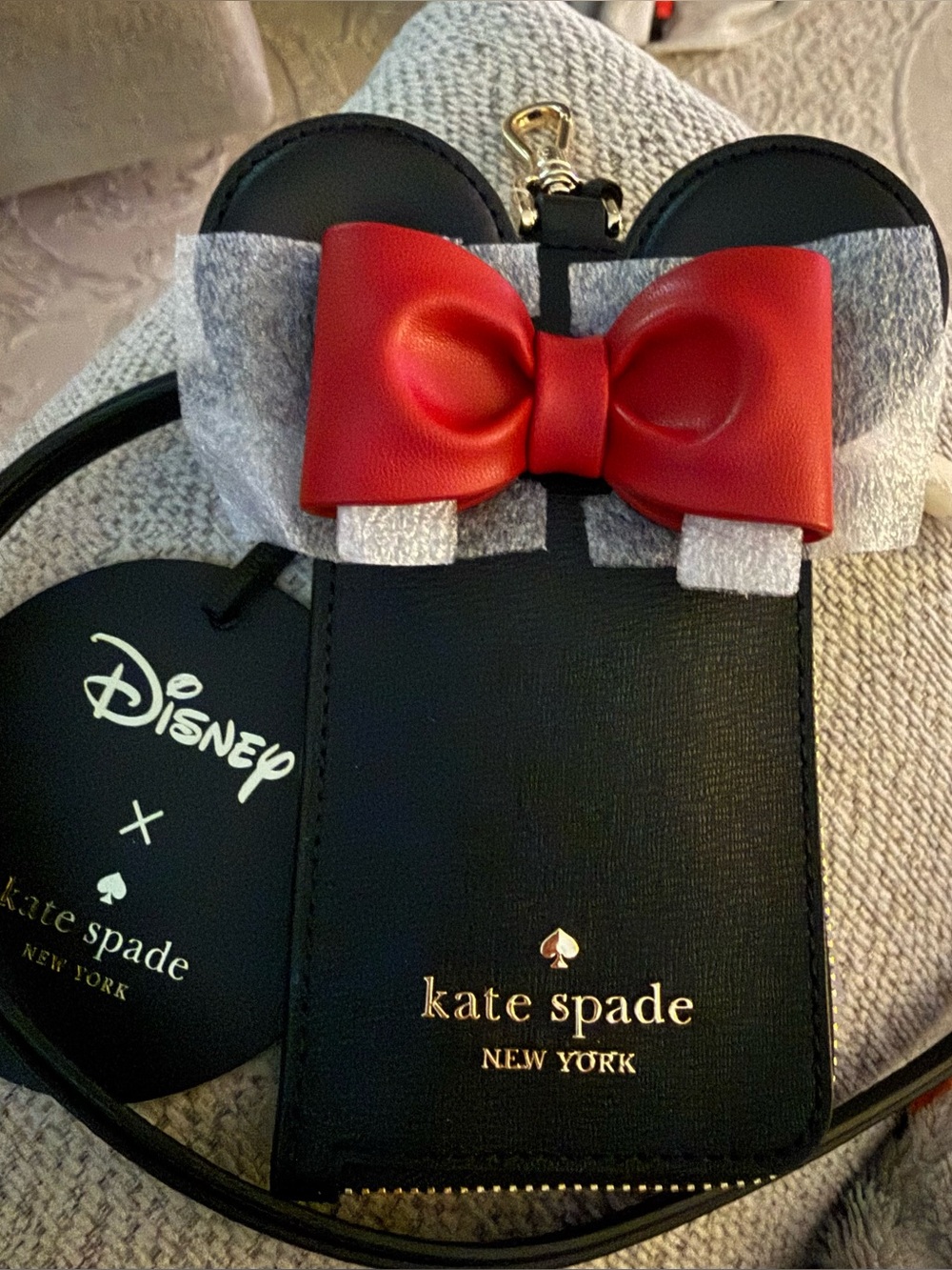 Kate Spade x Disney Minnie Mouse Ears  ID Lanyard. New with Tags!